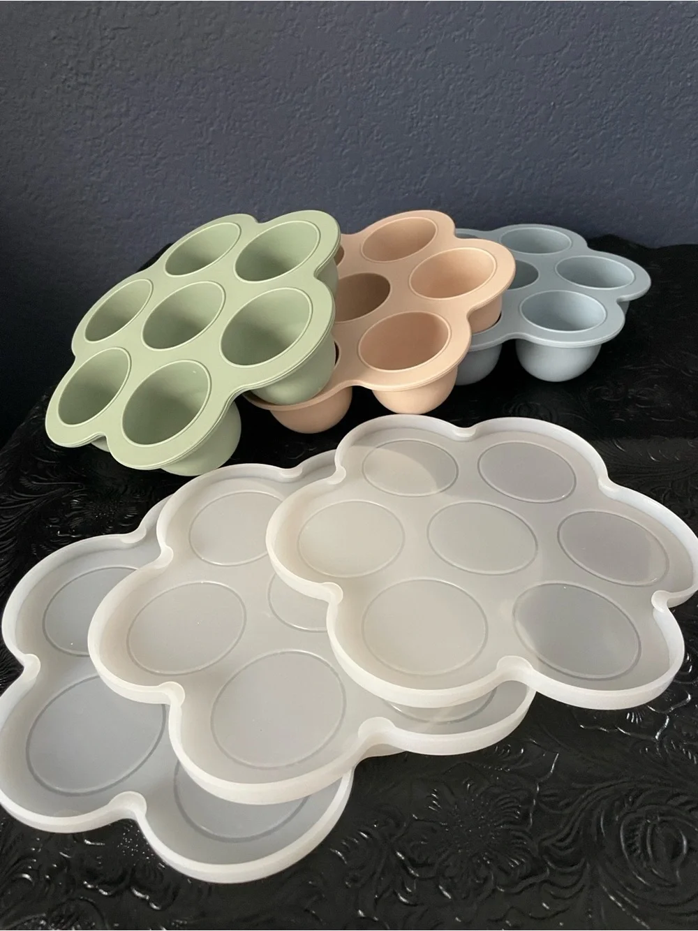 Silicone Baby Food Freezer Trays + Glass Storage Jars in Pastel Mix